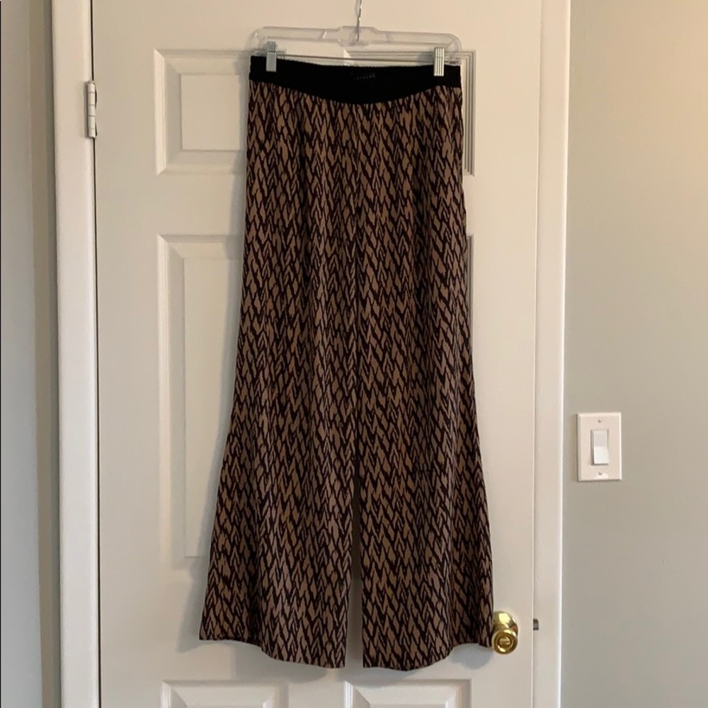 Patterned flowy pants